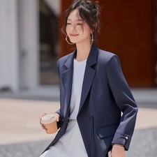 Eleganter marineblauer Damen