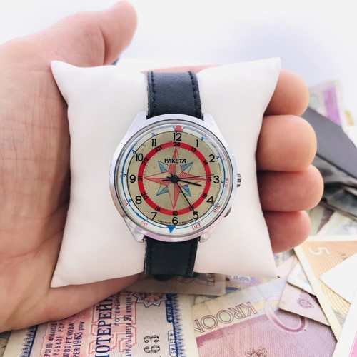 Vintage raketa wind rose watch - rose,