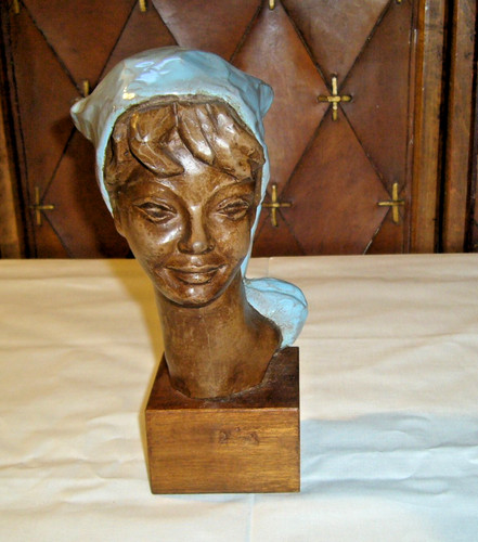 Schöne holzskluptur frau mit - schöne,