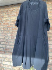 Rundholz Black Label * Kleid /