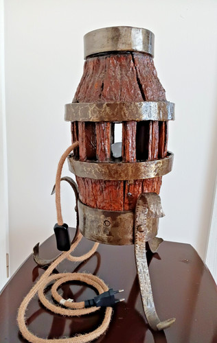 Antike wagenrad tischlampe - wagenrad,