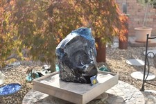 Gartendekoration Glasbrocken