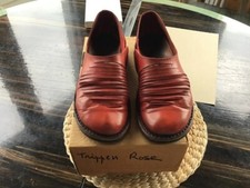 Trippen damenschuhe 40 rot ISL gute 26 cm