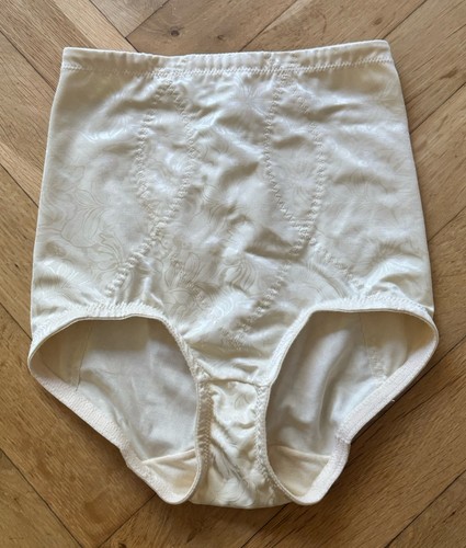 Maidenformer slip s - s, beige