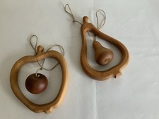 Holzdekoration Apfel und Birne