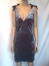 Tolles H&M Kleid mit tiefem