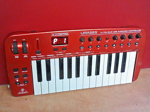Behringer uma25s key usb - usb, /