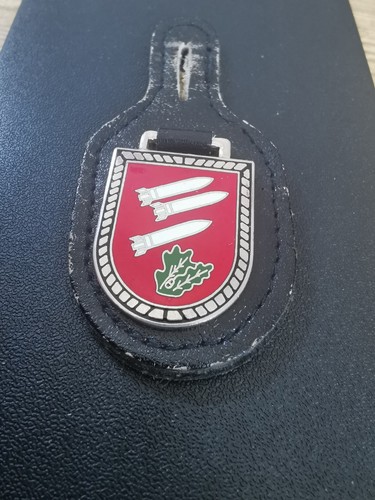 Brustanhänger