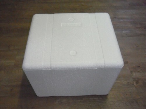 Styroporbox x 32 0 - 1x,