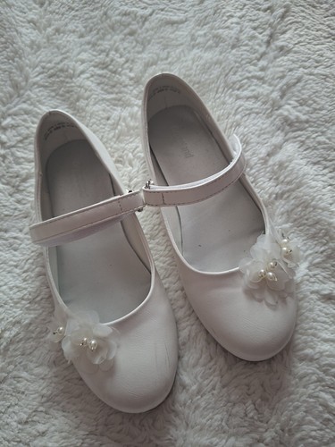 Weiße mädchenschuhe mit - weiße,