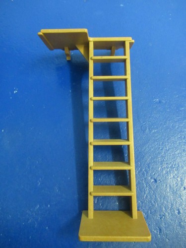 Wehrgang mit treppe ritterburg - treppe,