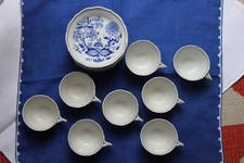 Hutschenreuther Selb Bavaria Zwiebelmuster Tassen Untertassen