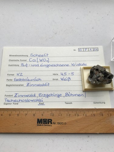 Mineralien besonderheit - mm,