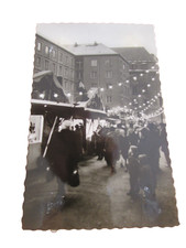 AK Dresden  Striezelmarkt auf der Weißen Gasse Verlag Adam 1964