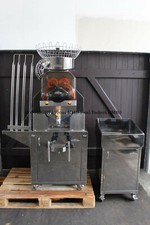 CITROCASA 8000 SB-ATS Advance, Orangenpresse + Vorratswagen, Orangensaftmaschine