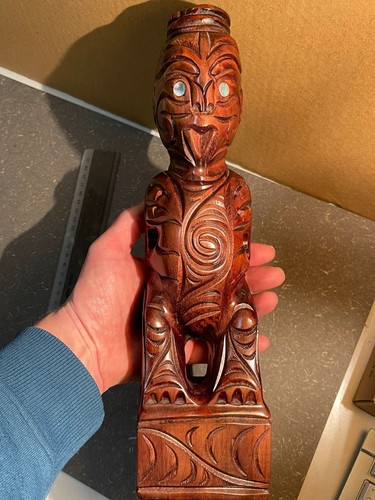 Handgeschnitzte maori tiki - handgeschnitzte,