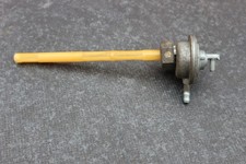 Honda  @ 125 NES  orig. Benzinhahn + Filter  (25923)