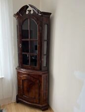 Waldeck. Eckschrank, Eckvitrine, Barock 1750 Eiche Museumsstück Glas Vitrine 