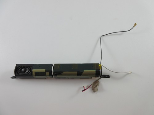 Altavoz izquierdo antenas - izquierdo, +