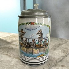 Bierkrug mit Zinndeckel