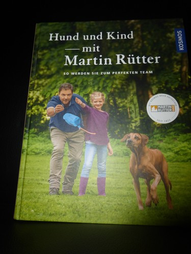 Hund und kind mit - hund,