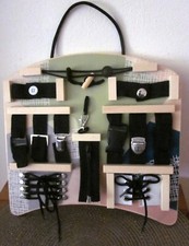 Spiel Lernspiel Kinder Motorikbrett Holz Verschlüsse und Befestigung neuwertig