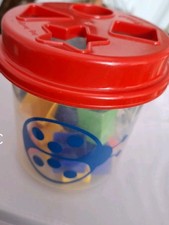 Sortierspielzeug