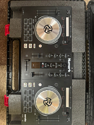 Numark mixtrack pro deck - pro, 3
