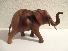 Handgeschnitzte Holzfigur