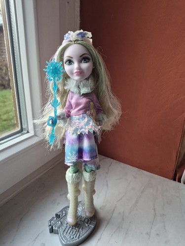 Ever after high crystal winter - after,