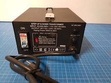 ELC T-3000UD 3000 Watt Spannungswandler Transformator - US Plug - 110/220V - UR