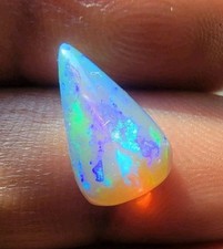 Äthiopische Multicolour  Opal, Opale 1.85ct Nrf