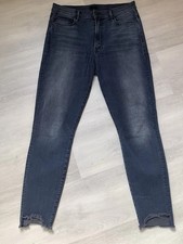 MOTHER Jeans Stunner ZIP Ankle Fray in blau in Grösse 31