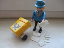 Playmobil-Postbote-Briefträge