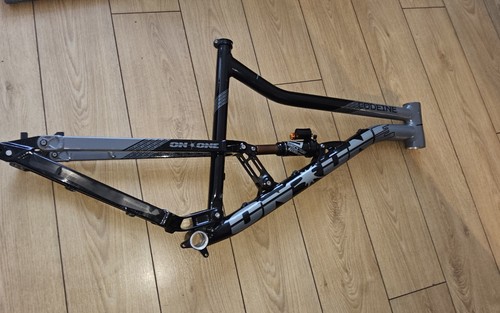 One codiene full - one, suspension