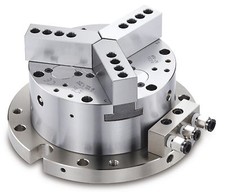 Chandox pneu. Dreibackenfutter