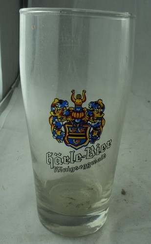 Altes bierglas aus sammlung - bierglas,