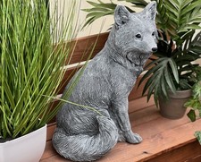 Frostfeste Steinfigur Großer