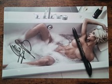 MICAELA SCHÄFER - SIGNIERTES