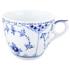 Kaffeetasse Modell 072 Royal Copenhagen Musselmalet Halbspitze I. Wahl