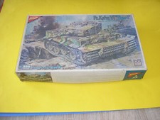 MODELLBAUSATZ VON  NICHIMO  / Pz.KPFW.VI " TIGER 1 " / GERMAN ARMY