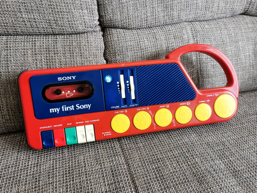 First sony kassetten - first,