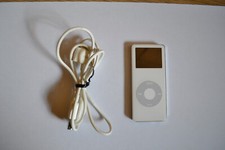 iPod Nano A1137 1. Generation – 2 GB weiß - 5U6253HBSZB