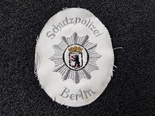 Berlin schutzpolizei - (box-b),
