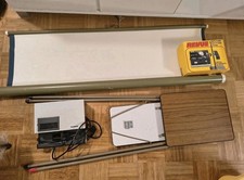 Diaprojektor Set mit Leinwand