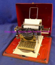 Gescha (Junior) schöne O.Erh. - Schreibmaschine alt antik - Samlg. Haußmann 2370