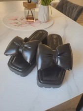 Attraktive Damen Sandalen