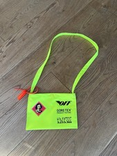 Off-White Goretex Tasche Neon