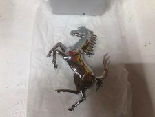 Ferrari Pferd, Abzeichen