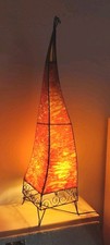 Stehlampe aus Marokko , Ziegenleder Rot Orange und Gelb , H118 B24 T24